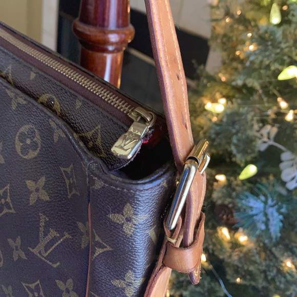 Louis Vuitton Cite GM - Vintage and authenticated. - Picture 5 of 14